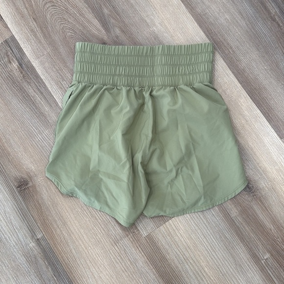 Nike One Dri-FIT Ultra High-Waisted 3" Brief-Lined Shorts in Neutral Olive Small - Picture 8 of 11